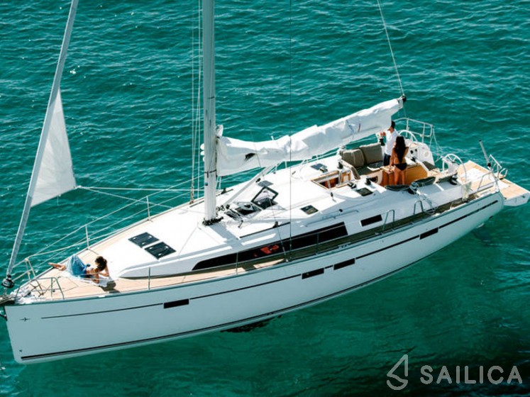 Bavaria 46 Cruiser - Yacht Charter Sailica