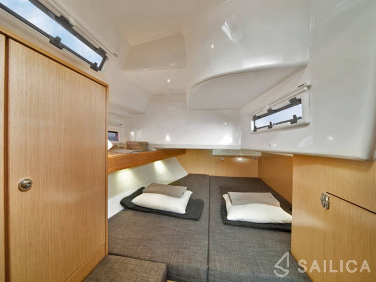 Bavaria 40 Cruiser - Yacht Charter Sailica