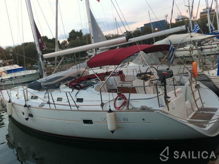 Oceanis 41.1 - Yacht Charter Sailica