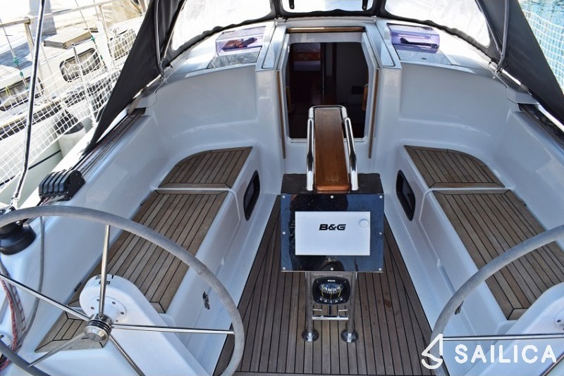 Hanse 505 - Yacht Charter Sailica