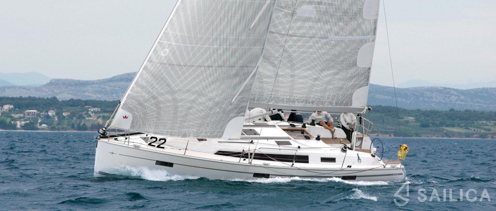 Bavaria 40 Cruiser S - Yacht Charter Sailica