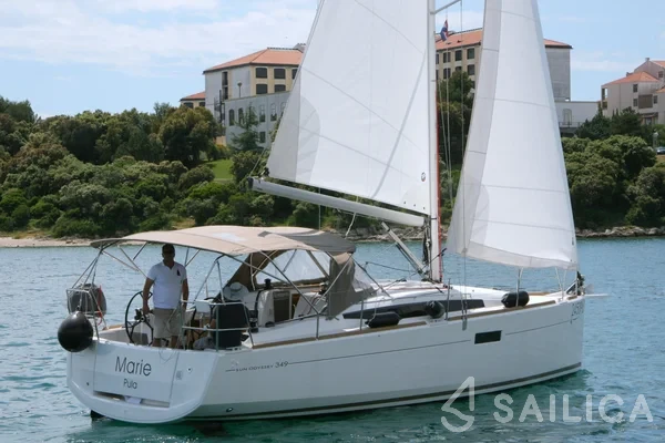 Sun Odyssey 349 - Yacht Charter Sailica