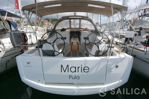 Sun Odyssey 349 - Yacht Charter Sailica