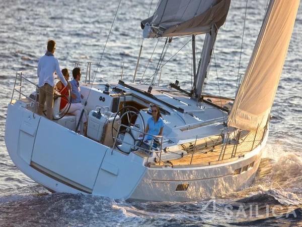 Sun Odyssey 519 - Yacht Charter Sailica