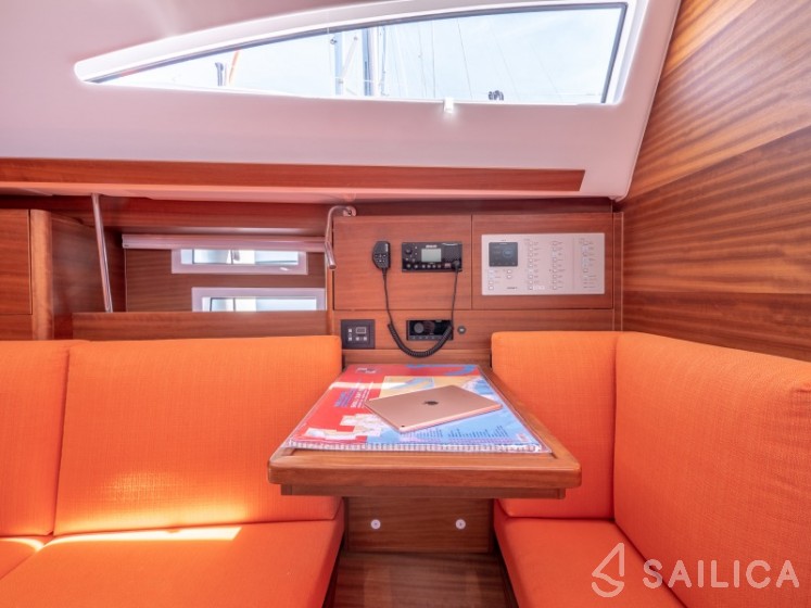 Elan Impression 40.1 - Yacht Charter Sailica