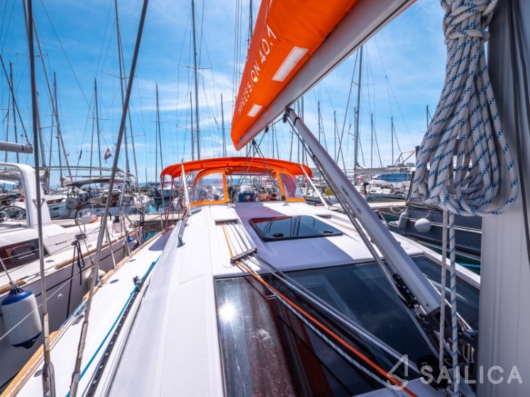 Elan Impression 40.1 - Yacht Charter Sailica