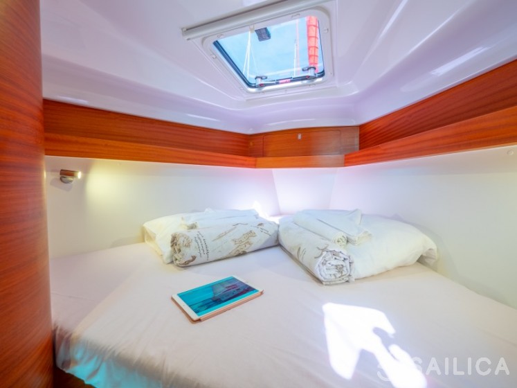 Elan Impression 40.1 - Yacht Charter Sailica