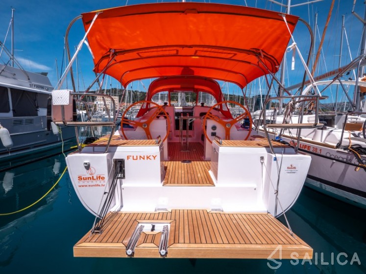 Elan Impression 40.1 - Yacht Charter Sailica