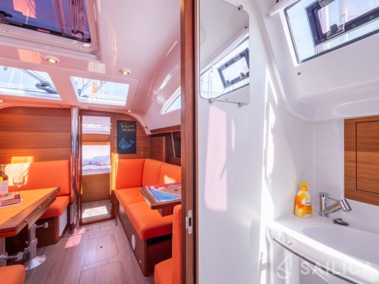 Elan Impression 40.1 - Yacht Charter Sailica
