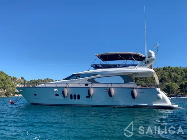Elegance 60 Fly - Yacht Charter Sailica