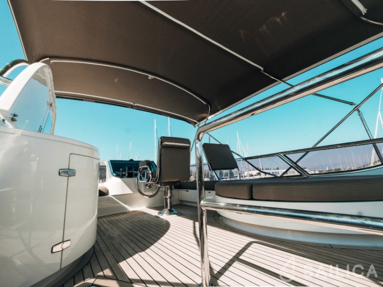 Elegance 60 Fly - Yacht Charter Sailica