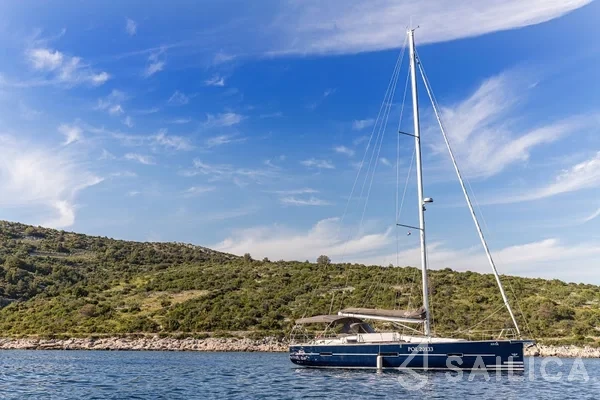 Dufour 460 GL - Yacht Charter Sailica