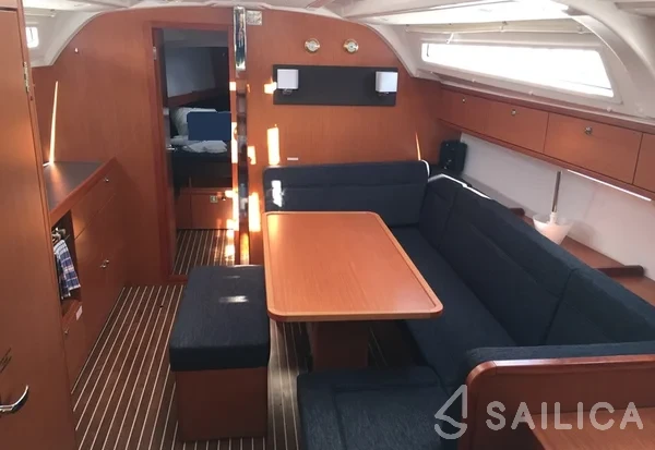 Bavaria 41 Cruiser - Yacht Charter Sailica
