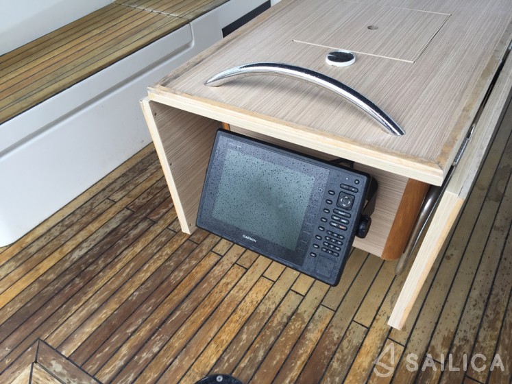 D&D Kufner 54.2 - Yacht Charter Sailica