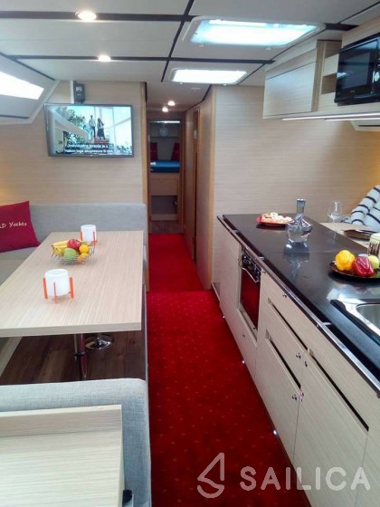 D&D Kufner 54.2 - Yacht Charter Sailica