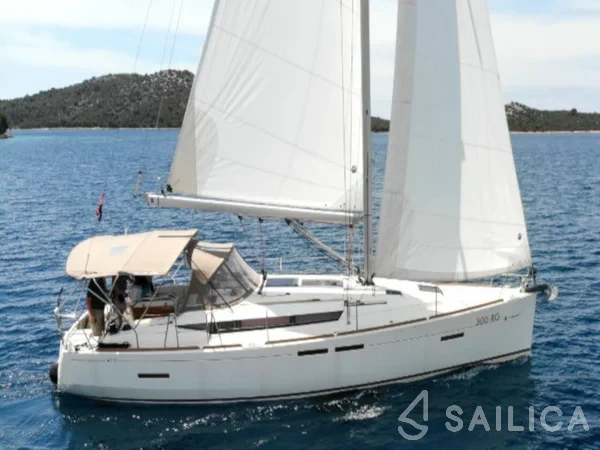 Sun Odyssey 419 - Yacht Charter Sailica