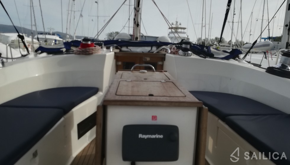Bavaria Cruiser 45 - Yacht Charter Sailica