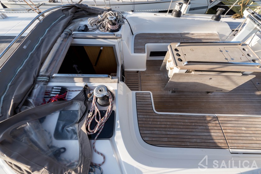 Bavaria Cruiser 56 - Yacht Charter Sailica