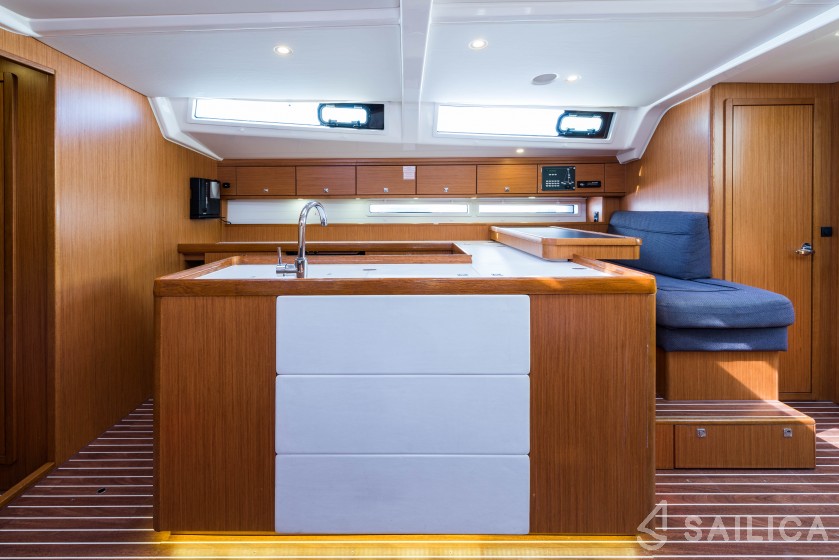 Bavaria Cruiser 56 - Yacht Charter Sailica