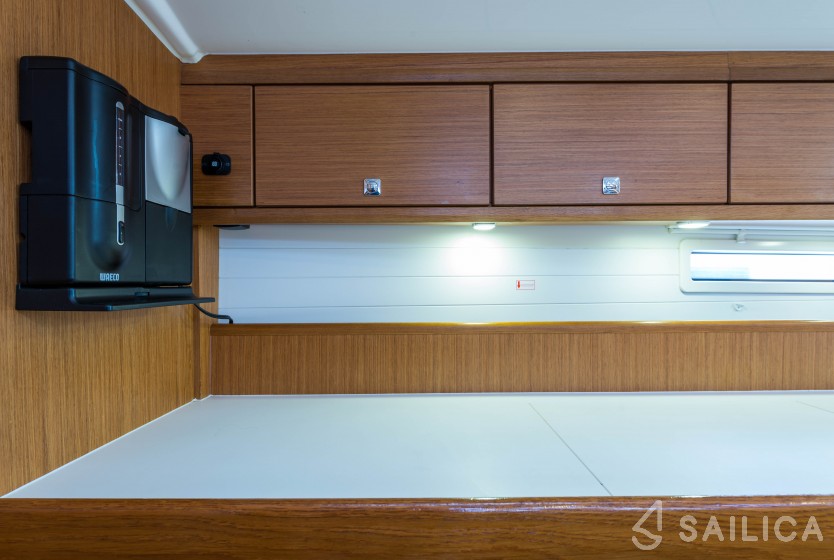 Bavaria Cruiser 56 - Yacht Charter Sailica