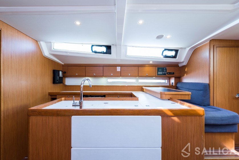 Bavaria Cruiser 56 - Yacht Charter Sailica