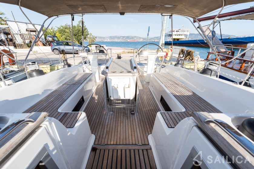 Bavaria Cruiser 56 - Yacht Charter Sailica