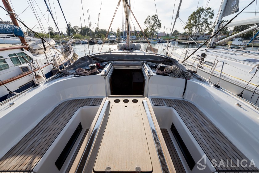 Bavaria Cruiser 56 - Yacht Charter Sailica