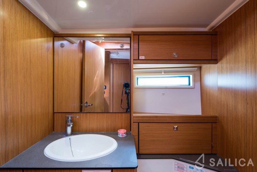 Bavaria Cruiser 56 - Yacht Charter Sailica