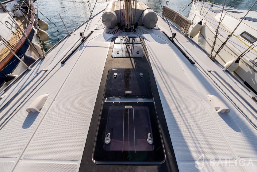 Bavaria Cruiser 56 - Yacht Charter Sailica