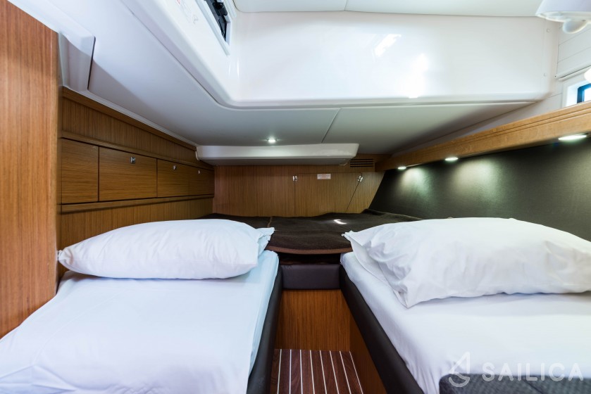 Bavaria Cruiser 56 - Yacht Charter Sailica