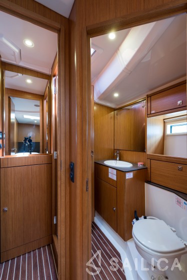 Bavaria Cruiser 56 - Yacht Charter Sailica