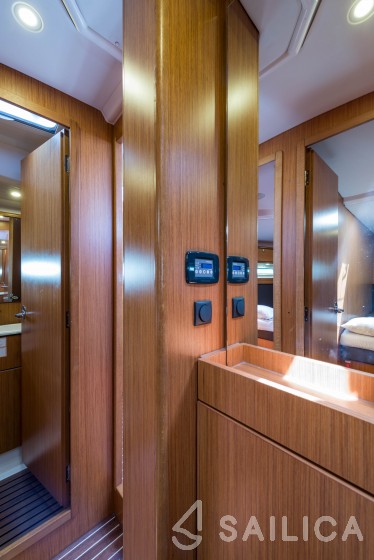 Bavaria Cruiser 56 - Yacht Charter Sailica