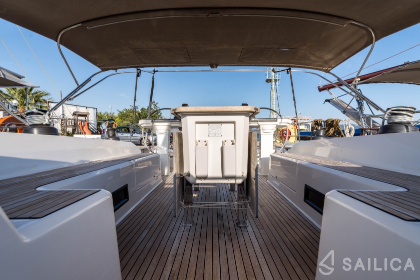 Bavaria Cruiser 56 - Yacht Charter Sailica