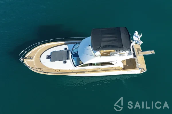 Antares 13.80 - Yacht Charter Sailica