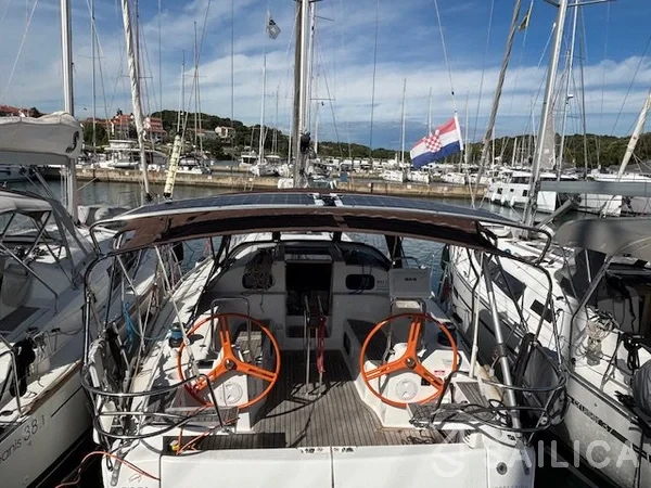 Elan 40 Impression - Yacht Charter Sailica