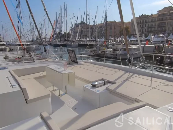 Bali 5.4. - Yacht Charter Sailica