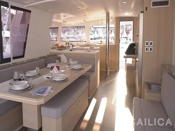 Bali 5.4. - Yacht Charter Sailica