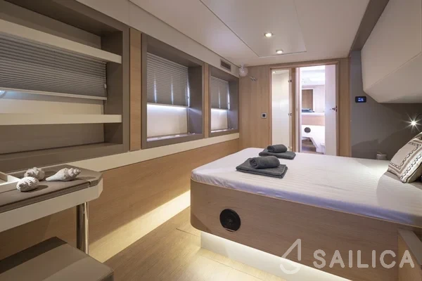 Bali 5.4. - Yacht Charter Sailica