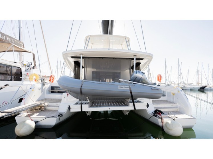 Lagoon 50 - Yacht Charter Sailica