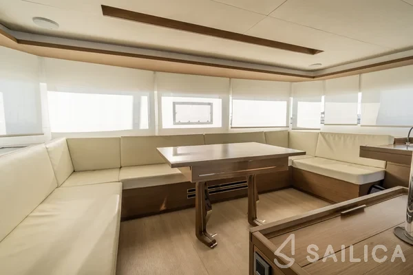 Lagoon 50 - Yacht Charter Sailica
