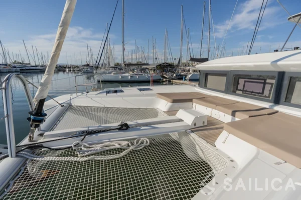 Lagoon 50 - Yacht Charter Sailica