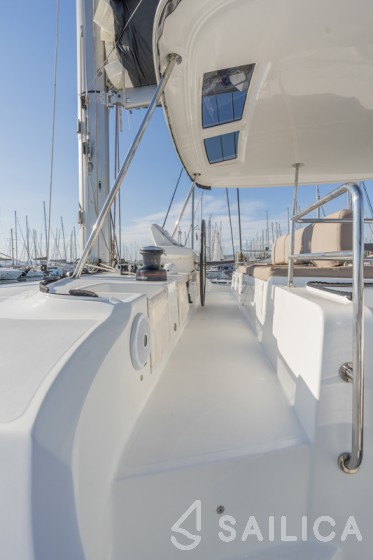 Lagoon 50 - Yacht Charter Sailica