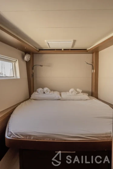 Lagoon 50 - Yacht Charter Sailica
