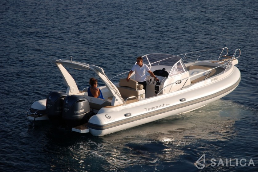 Tempest 900 - Yacht Charter Sailica