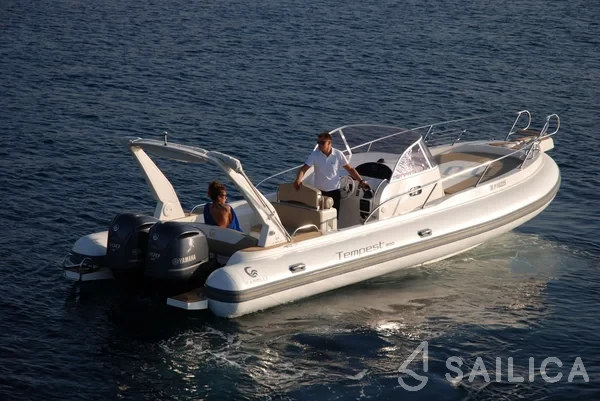 Tempest 900 - Yacht Charter Sailica