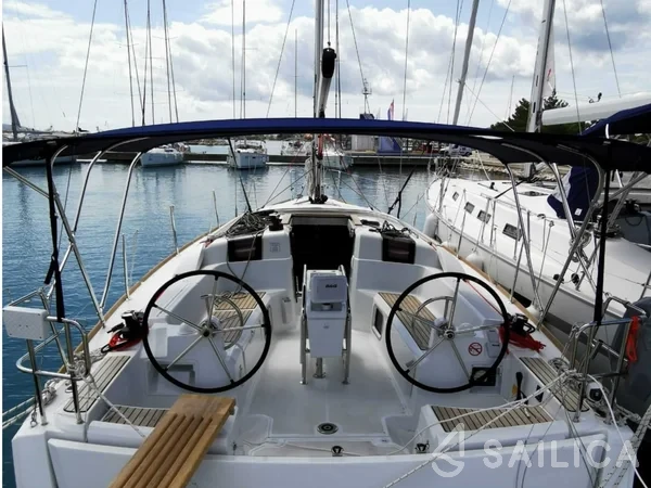 Sun Odyssey 389 - Yacht Charter Sailica
