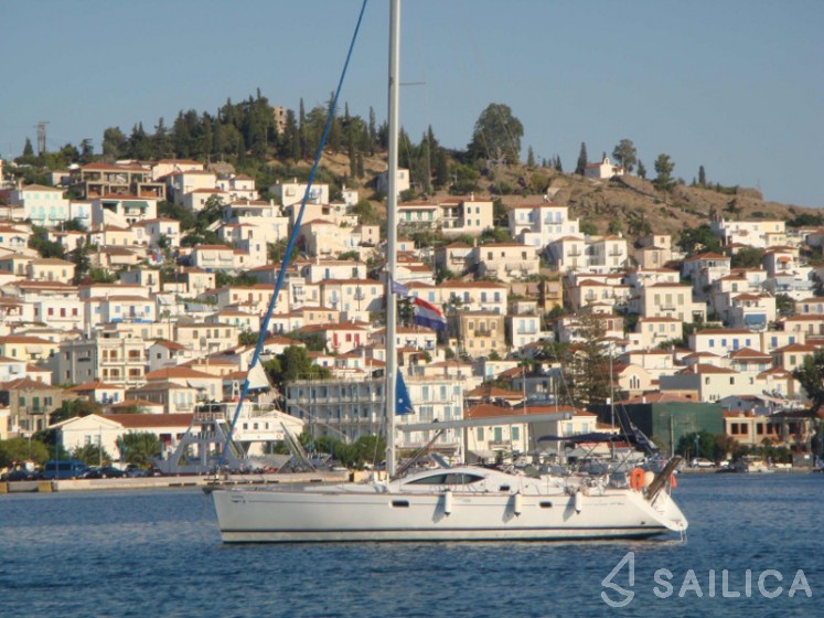 Sun Odyssey 49DS - Yacht Charter Sailica
