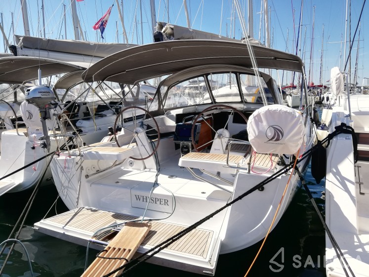 Hanse 388 - Yacht Charter Sailica