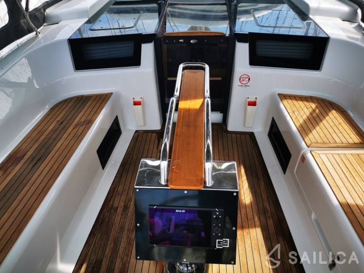 Hanse 388 - Yacht Charter Sailica