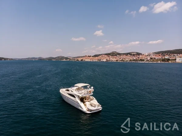 Aicon 56 - Yacht Charter Sailica
